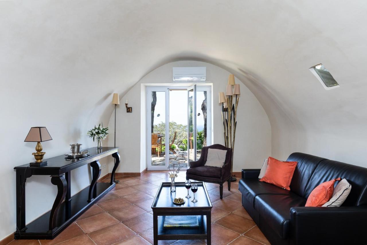 Villa U Piazzale Santa-Reparata-di-Balagna Esterno foto
